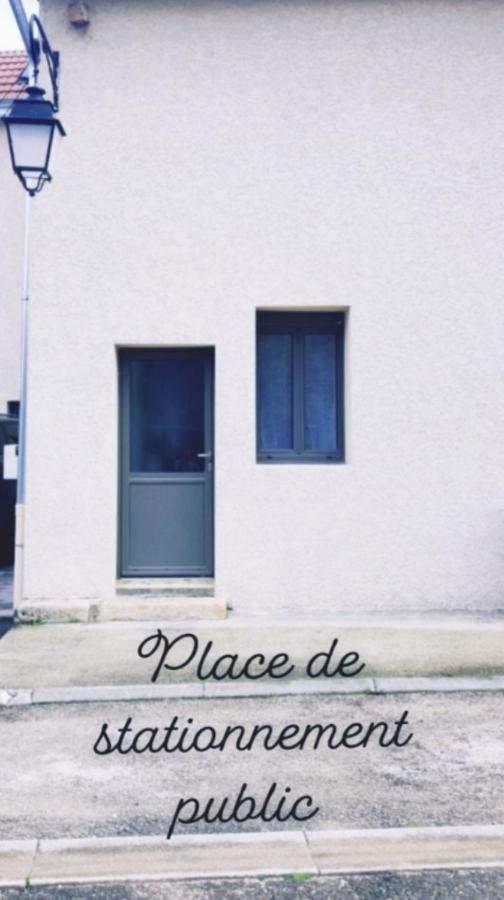 Appartement Le Moderne Ideal Pour Couples Et Professionnels Ornans Exteriér fotografie