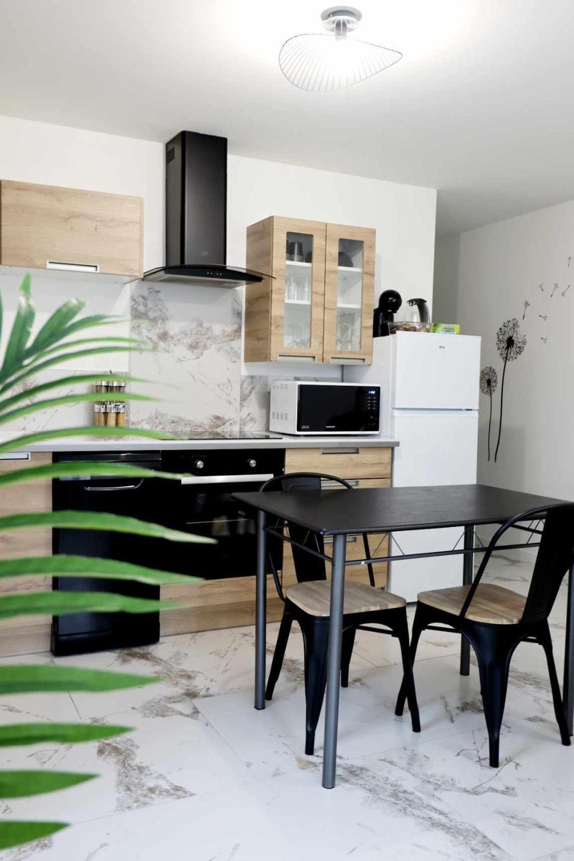 Appartement Le Moderne Ideal Pour Couples Et Professionnels Ornans Exteriér fotografie
